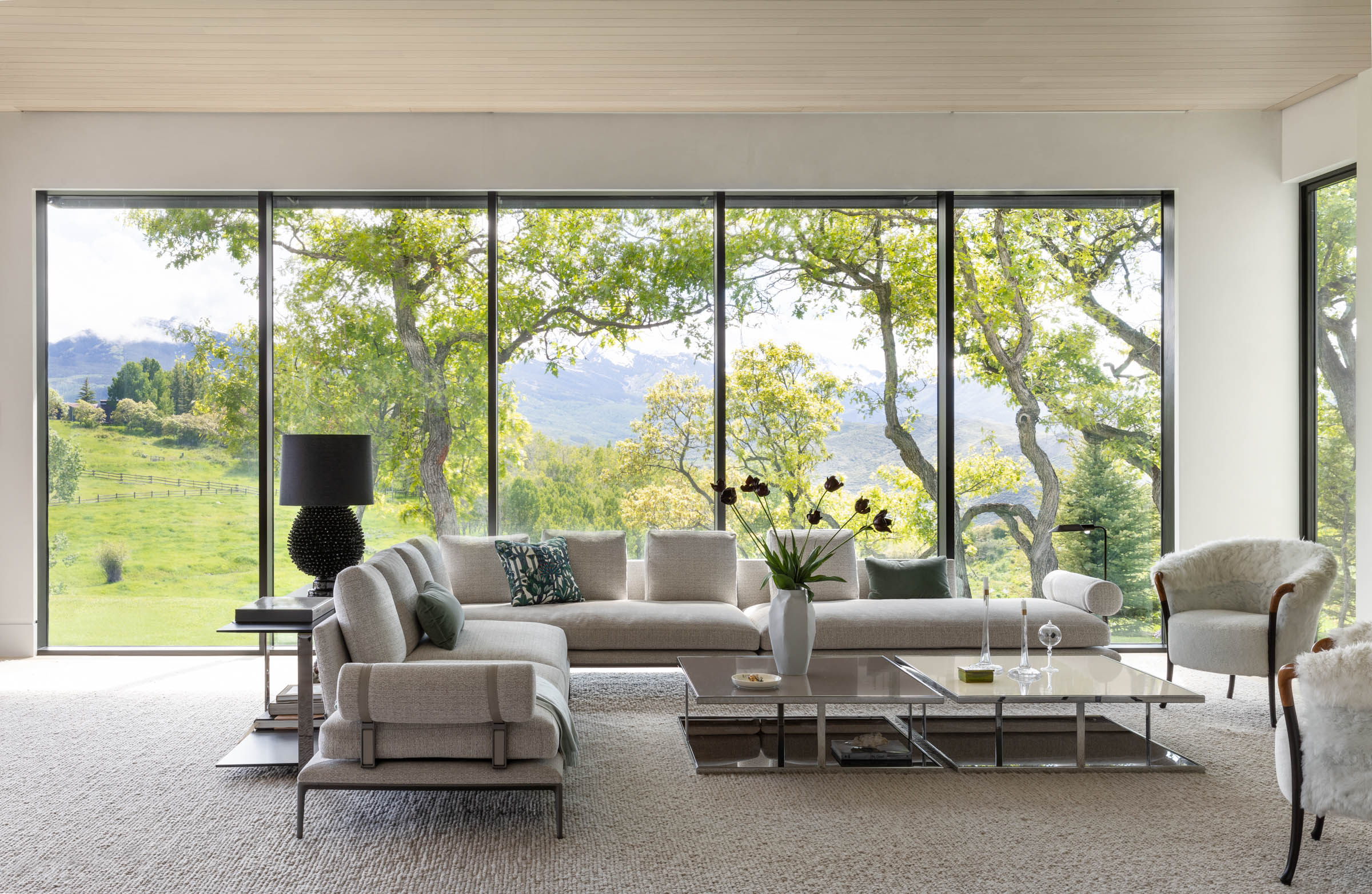 The Meadow House in Aspen, CO. Photographed by Lisa Romerein and Architecture by Rowland+Broughton. high end residential architects
